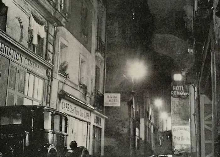Au Pas De Bouffay, Perched Nest, Medieval Quarter Apartment